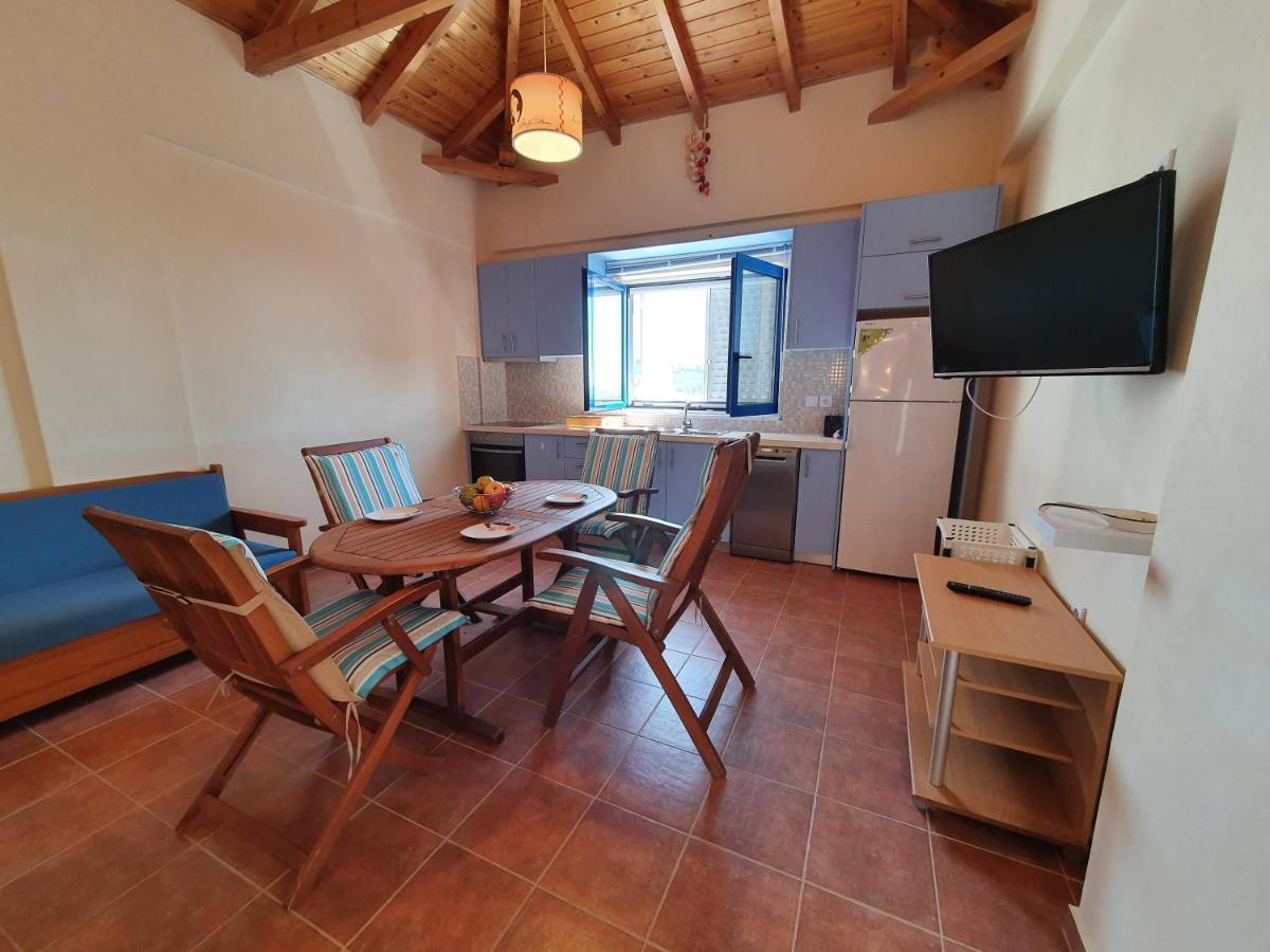 Appartamento Stoupa Lefktro 8 Esterno foto